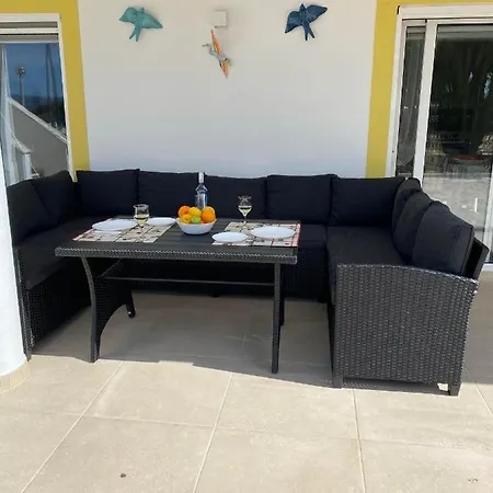 Mountain View With Private Pool Vakantiehuis